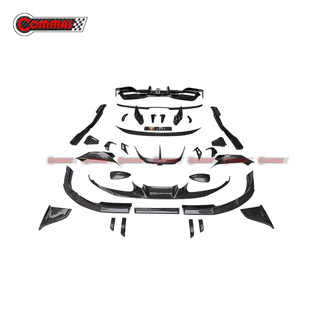 أطقم هيكل من ألياف الكربون لسيارة فيراري F8