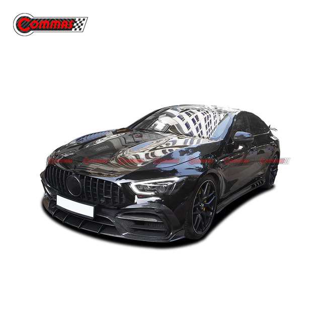 تنانير جانبية من ألياف الكربون على طراز Topcar لسيارة Mercedes Benz AMG GT