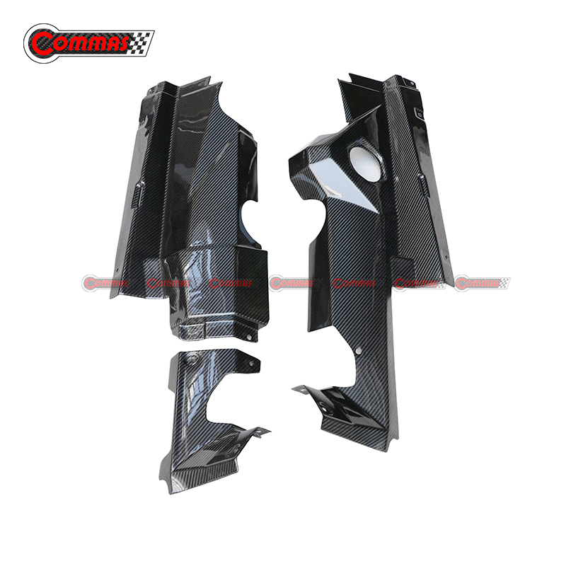 محرك لامبورغيني LP700 من ألياف الكربون من الداخل