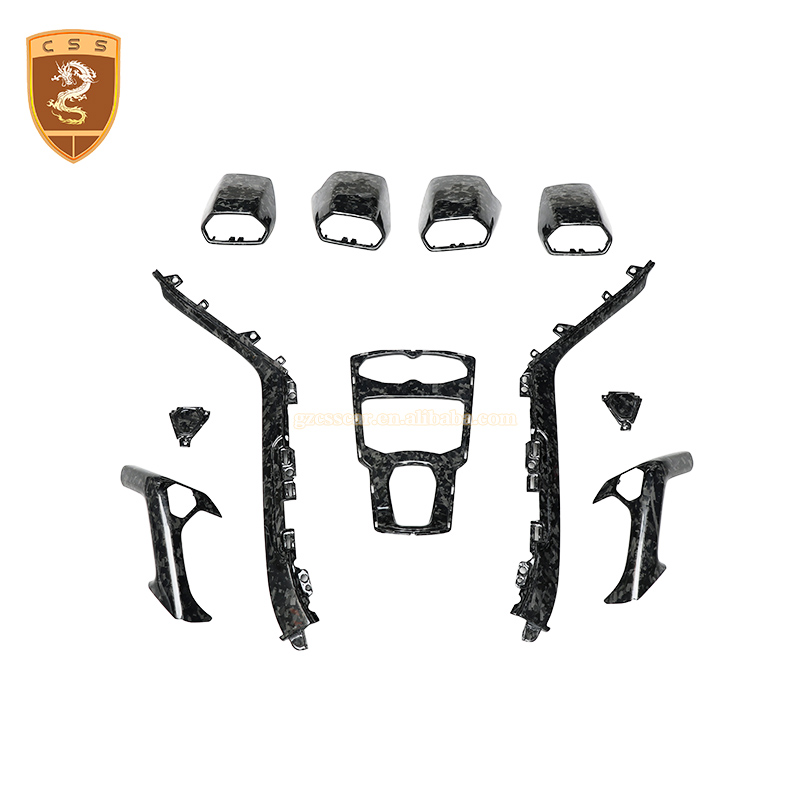 لمجموعة داخلية للسيارة من ألياف الكربون الجافة لامبورغيني هوراكان LP610