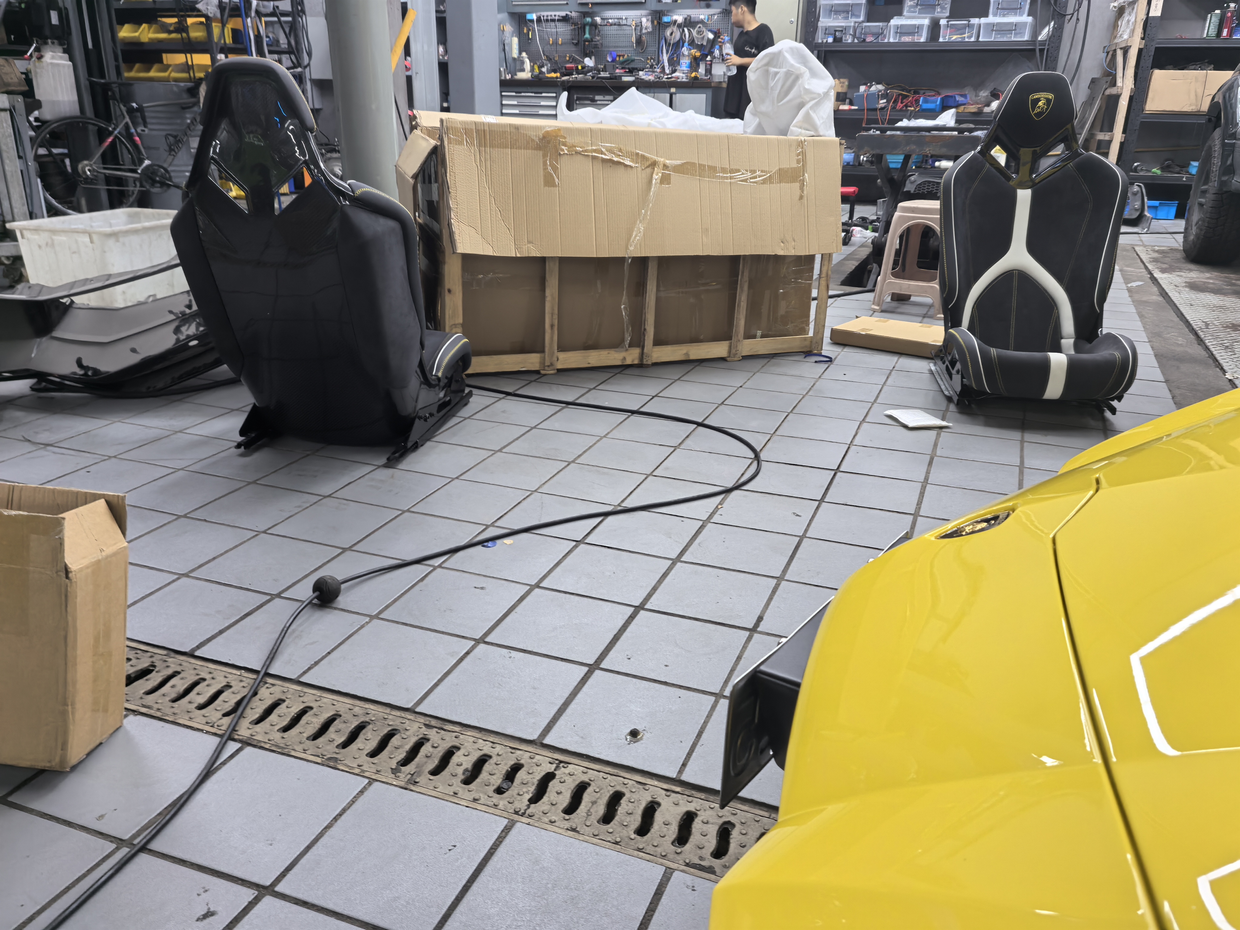 مقعد لامبروغيني أفينتادور SVJ 