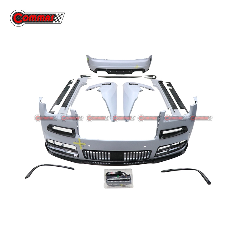 لوتس إليتر آر + مقصورة داخلية من ألياف الكربون الجافة