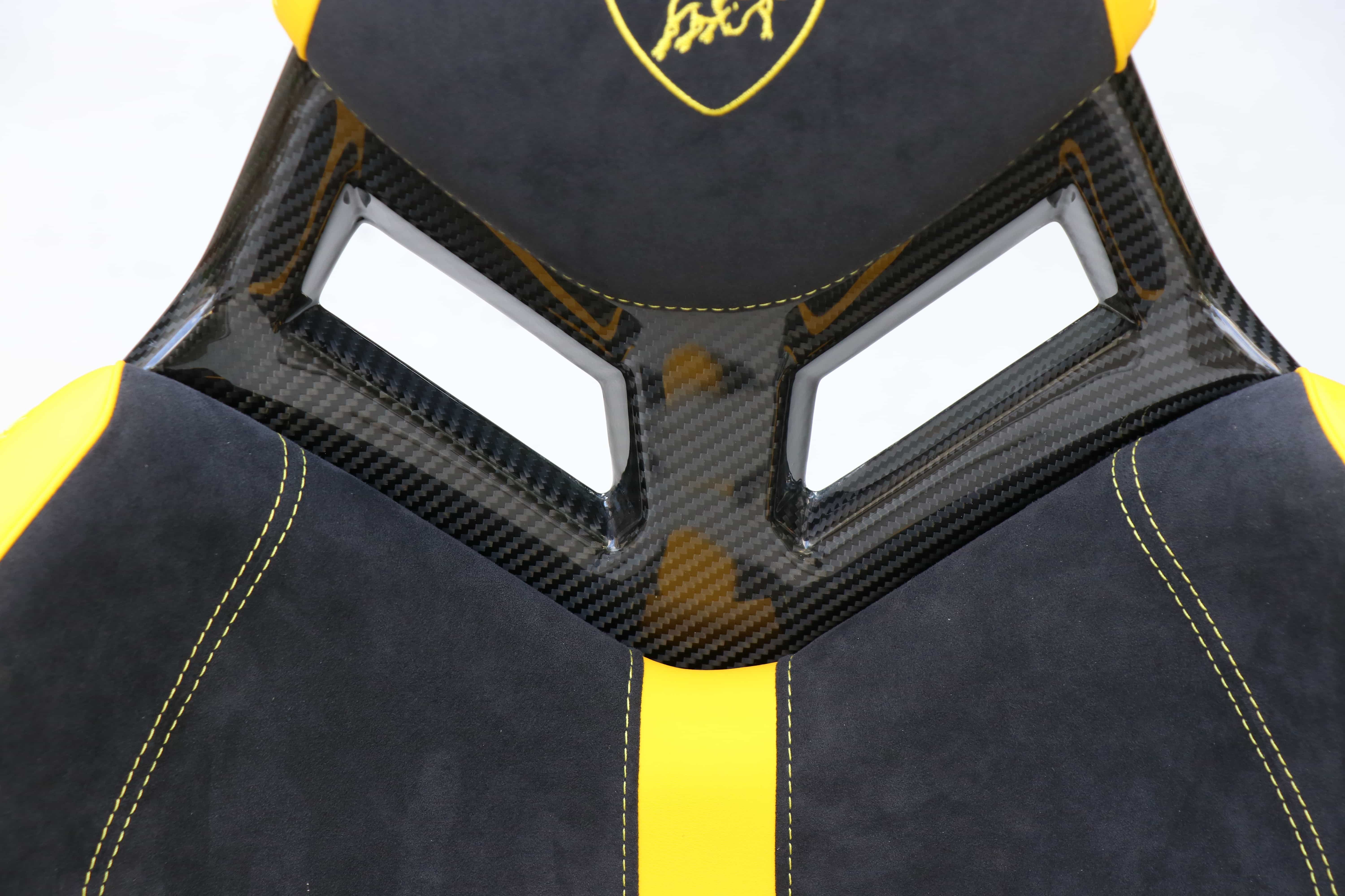 مقعد لامبروغيني أفينتادور SVJ 