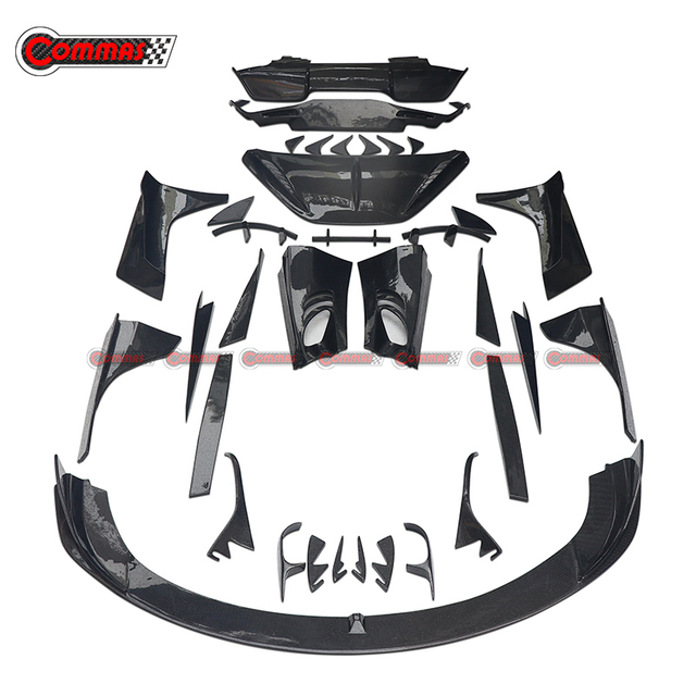 طقم هيكل من ألياف الكربون لسيارة مكلارين 720S